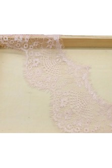 Set realizat din Camasa din French Satin negru cu Dantela Chantilly, Fusta din Tafta elastica, accesoriu cadou 